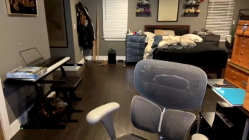 Booker_Baxton  05-11-2021 video natural